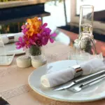 Hvordan kan jeg undgå, at bestikservietterne falder fra hinanden?